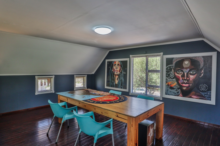 4 Bedroom Property for Sale in The Coves North West